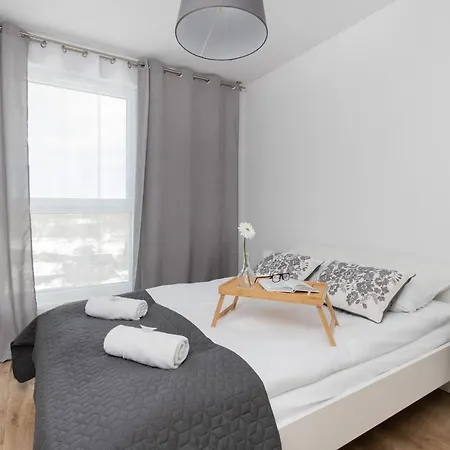 Osiedle Latarnikow By Renters Apartmán *